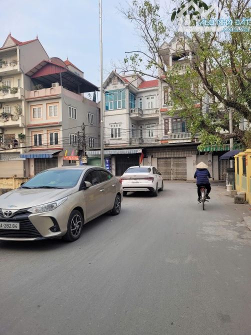 BÁN ĐẤT VIỆT HƯNG GIÁ 6.X TỶ, DT47M2, MT3.9M, Ô TÔ THÔNG, GẦN BỆNH VIỆN ĐỨC GIANG - 2