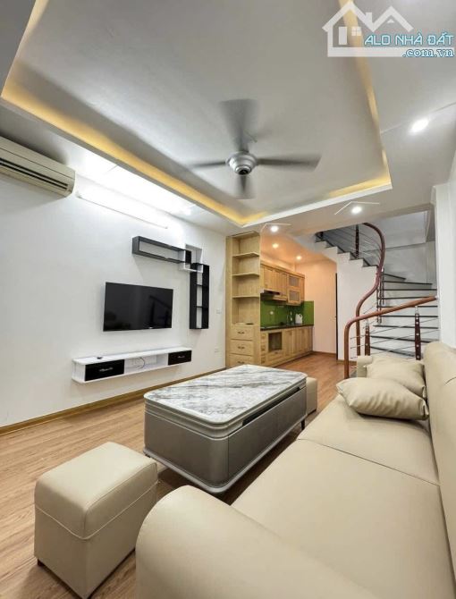 KHÔNG CÓ CĂN THỨ 2 TẠI CẦU GIẤY - HƠN 7TỶ SỞ HỮU NGAY NHÀ 5T MỚI CỰC ĐẸP - FULL NỘI THẤT. - 2