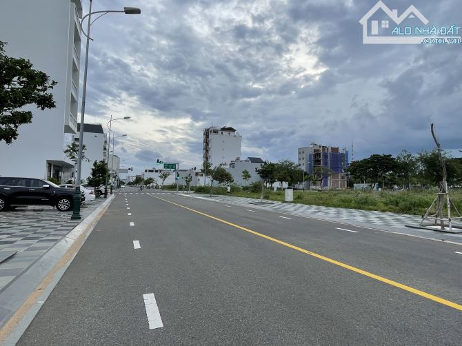Bán lô E2-5x có view biển, khu Ocean Dunes, Cạnh đường xuống biển - 3