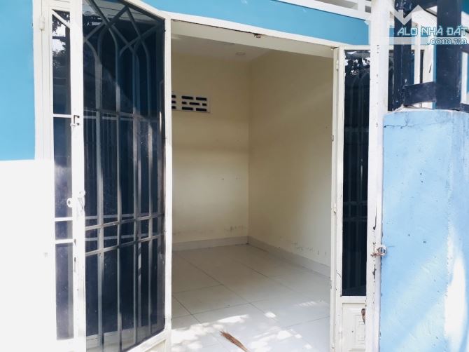P. Linh Chiểu, chủ 1 đời bán nhà C4 60m2, hẻm 3m chỉ 3.6 tỷ. - 3