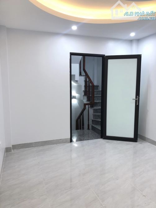 Lô góc Đào Tấn_Ba Đình_Ngõ Thoáng 3 Gác Tránh_Bãi Ôtô 20m_An Sinh_DT 32m2*5T_Giá 6.9 Tỷ - 3