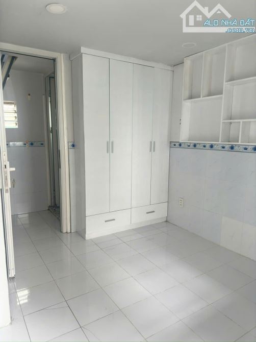 Nhà 3 tầng 3.3x4.5m 128/3/13 Lê Văn Duyệt 3.1 tỷ - 3