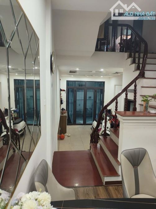 Bán gấp nhà phố Mễ Trì 42m² x 5T - full Nt - giá tốt 6,6 tỷ. - 3
