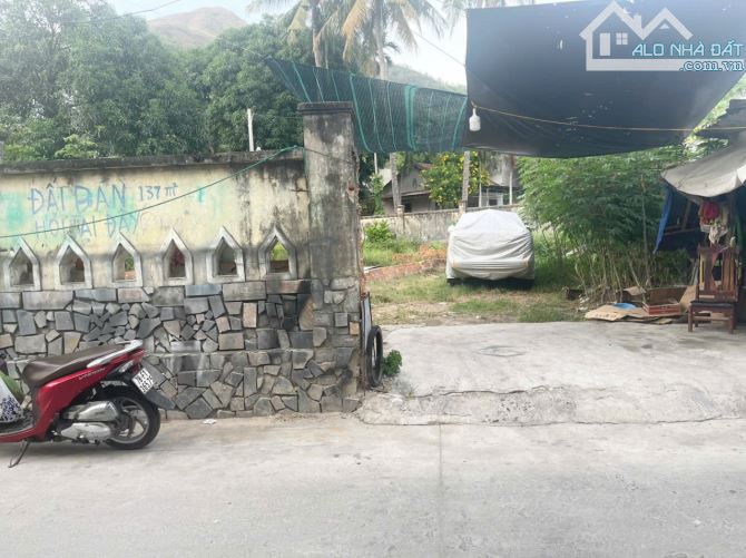 Cần bán lô đất 2 mặt tiền đường Hòa Trung, cách biển chỉ 1km thích hợp xây nhà vườn - 3