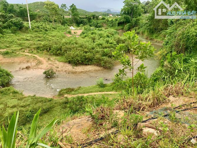 1369m Có 400m Đất Ở - Bám Đường Bê Tông Bám Suối Đẹp - Làm Nghỉ Dưỡng - 3