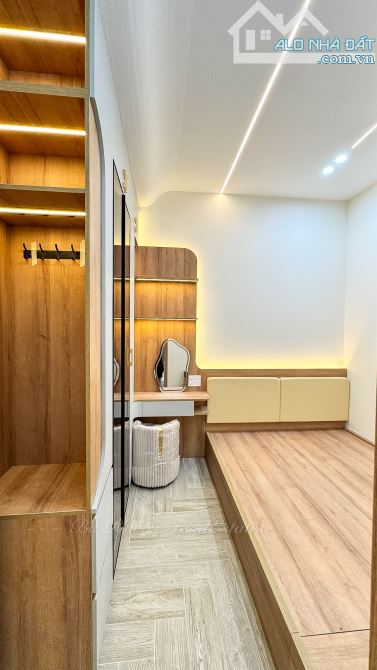NHÀ ĐẸP KẾ SIÊU THỊ MEGA NGUYỄN VĂN LINH TP CẦN THƠ - 3