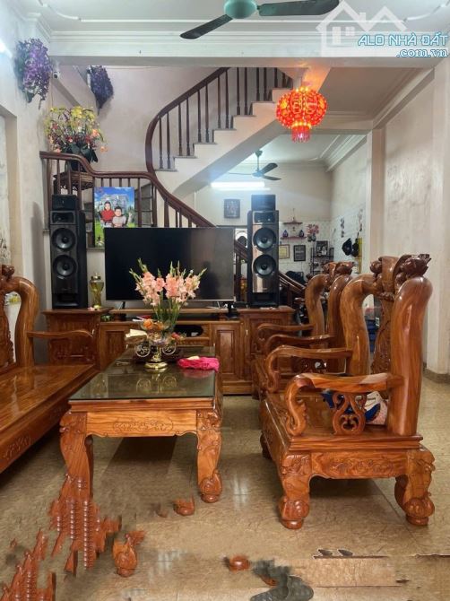 Bán nhà Xuân Phương, 52m2, 4 tầng, gần phố, kinh doanh, ô tô vào nhà, giá nhỉnh 9,5 tỷ. - 4