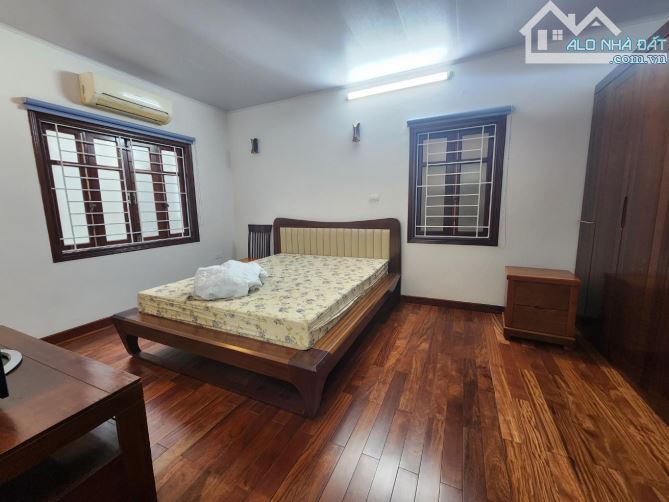NHÀ BIỆT THỰ ĐẲNG CẤP - MÓNG 9 TẦNG - GARA Ô TÔ NGỦ TRONG NHÀ - HÀNG XÓM STARTLAKE - 4
