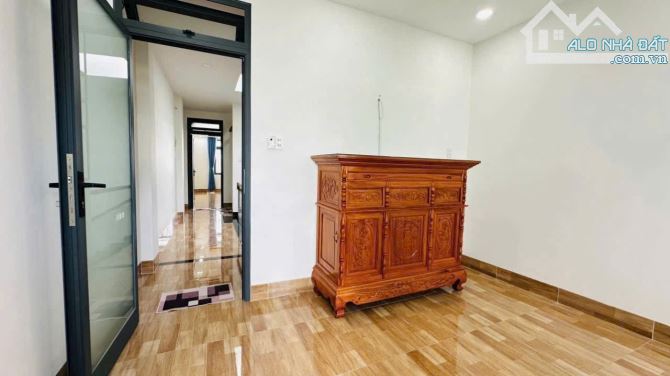 7ty2 sỡ hữu nhà 3 tầng, full công năng. rẻ nhất Khu Đô Thị Hà Quang 2 - 4