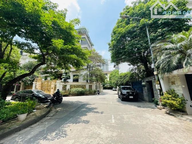 Biệt thự ngõ 699 Lạc Long Quân, Ô tô tránh phân lô quân đội 100m2 MT 10m xây 5T, 32,5 tỷ - 4