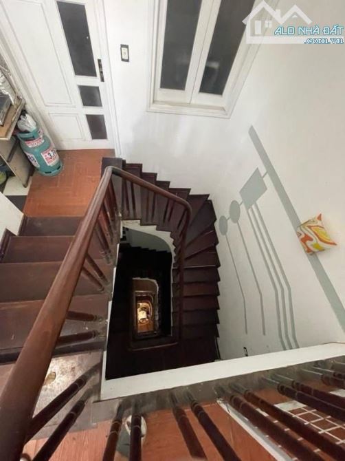 SIÊU PHẨM TRUNG KÍNH PHÂN LÔ - GARA Ô TÔ 7 CHỖ 74m2 6 tầng mặt tiền 4.5m giá 22.8 tỷ - 4