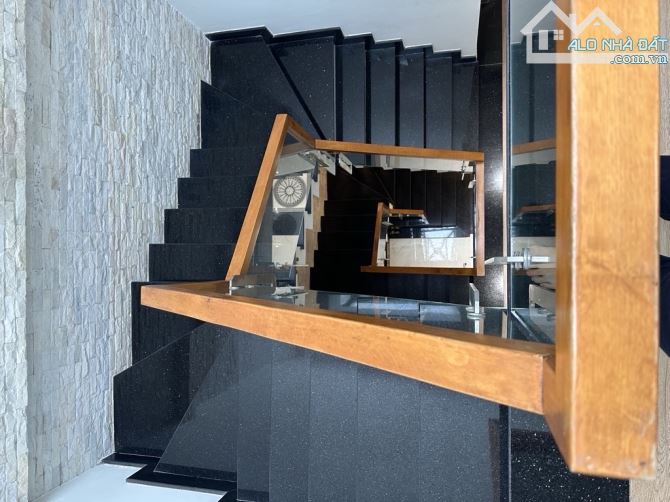 Nhà 3 TẦNG, đường TRẦN THỊ HÈ, P. Hiệp Thành, Q12, dt 70m2 (5mx15m),💰6,65Tỷ. Đường 6m - 4
