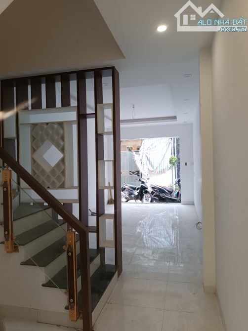 Tây mỗ 41m2-4.5 tầng- 6.75 tỷ ngõ ô tô thông- dân xây chắc chắn-dân trí cao - 4