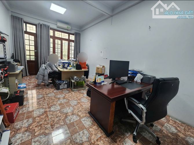 Bán nhà Lê Trọng Tấn - Thanh Xuân - Phân lô - Oto tránh, đỗ - KD Văn phòng - Sân - 27 tỷ - 4