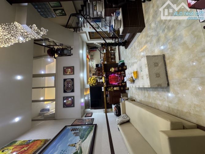 BÁN NHÀ - KHU PHÂN LÔ HƯƠNG LỘ 2 - 107M2 - 6 TẦNG - NHỈNH 14 TỶ - 4