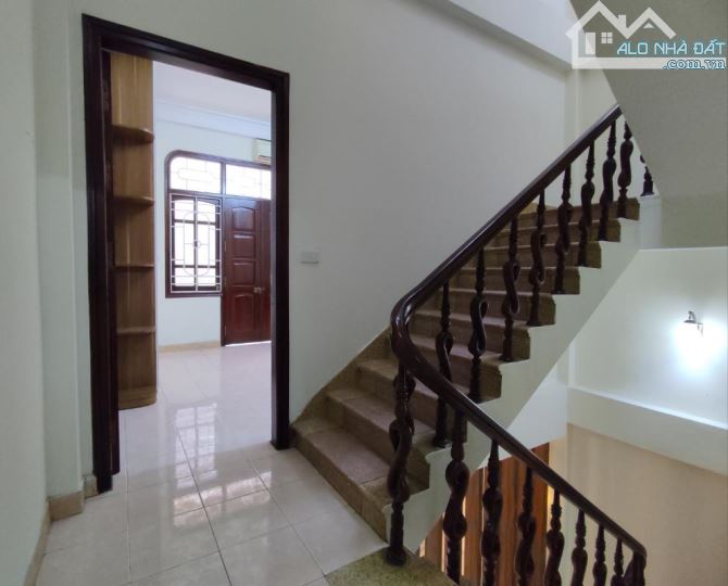 Bán nhà nguyễn chính 43m2 3 tầng mt 4.5m còn mới – ô tô 15m - giá 7.6 tỷ - 5