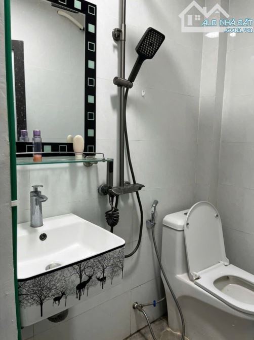 Bán nhà tập thể tầng 1 phố Tôn Đức Thắng trung tâm Đống Đa, sử dụng 55m2 giá 2,88tỷ(có TL) - 5