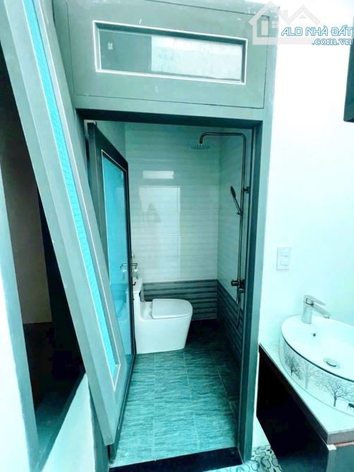 Nhà nhỏ xinh, mt 27 Nơ Trang Gưh, kinh doanh được, 2.170 - 5