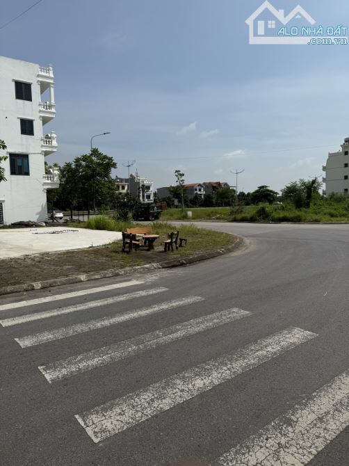 Bán Đất Xương Giang, Bắc Giang. 126m2, MT 7m. Đường 16m. Giá 5,4 tỷ - 5