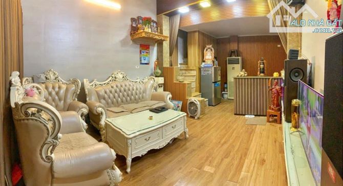 NGUYÊN HỒNG BA ĐÌNH 40M 15TỶ 5T MT 4M 10M RA MẶT PHỐ KINH DOANH NHÀ ĐẸP DÂN XÂY GIÁ ĐẦU TƯ - 6