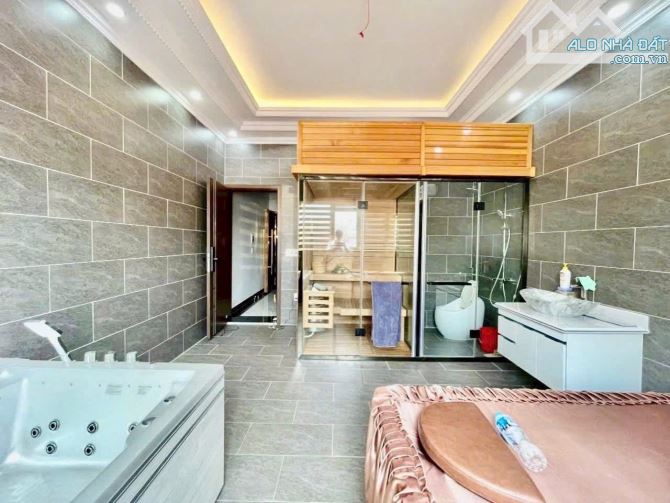 ❣️CẦN TIỀN BÁN GẤP Villa liền kề  5 tầng tân cổ điển thang máy đẹp nhất Văn Cao! - 6