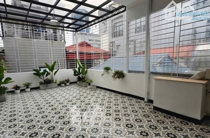 BÁN SIÊU PHẨM TRUNG LIỆT - Q. ĐỐNG ĐA - PHÂN LÔ - GARA Ô TÔ -- TIỆN ÍCH NGẬP TRÀN - THOÁNG - 7