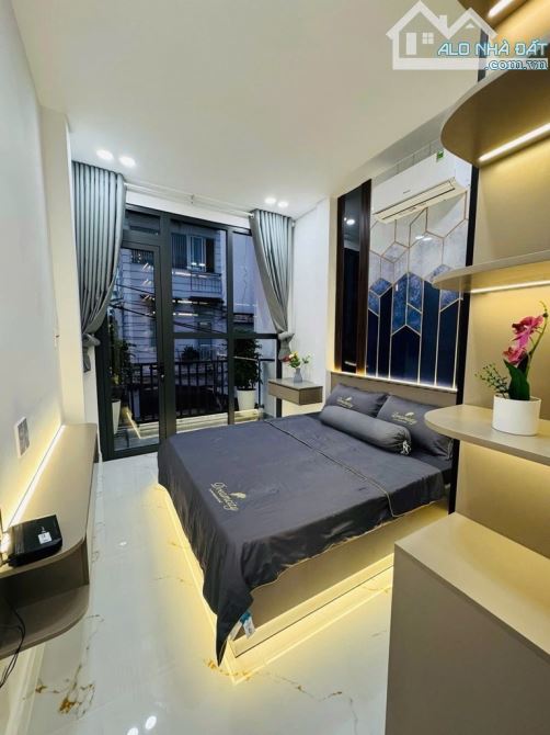 SIÊU PHẨM GÓC 2 MẶT TIỀN - 3 TẦNG - FULL NỘI THẤT - AN HỘI TÂY - CHỈ 7.28 TỶ TL - 7