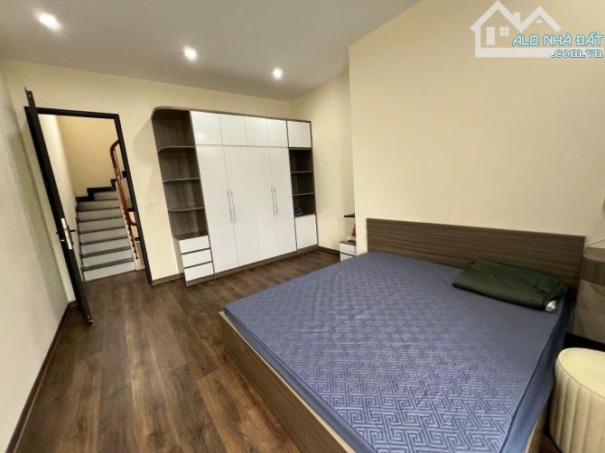 Bán nhà ngõ Thống Nhất - 31m2 - 10.6 tỷ - 8