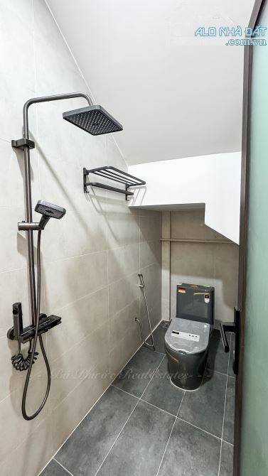 NHÀ ĐẸP KẾ SIÊU THỊ MEGA NGUYỄN VĂN LINH TP CẦN THƠ - 8
