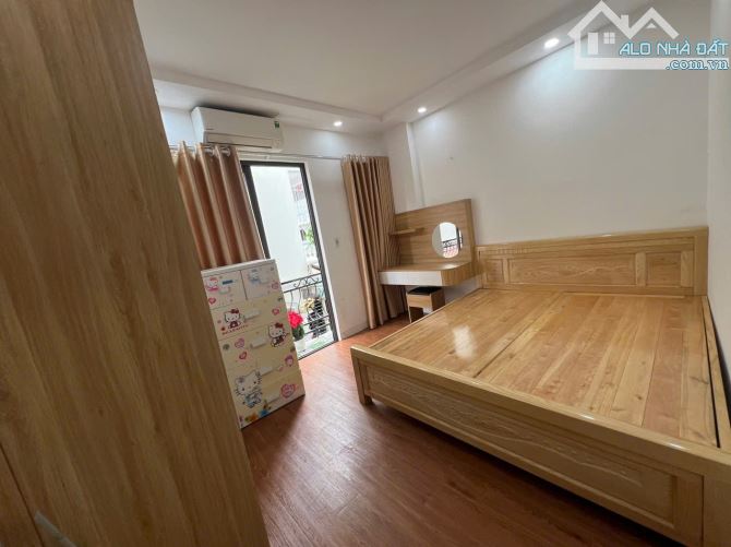 Bán nhà Xuân Phương, Nam Từ Liêm, 31m2, 4 tầng, mặt tiền 4.1m, giá 5.85 tỷ - 9
