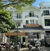 CHO THUÊ BIỆT THỰ KHU SAIGON PEARL - 8M X 25M - 1 HẦM 3 TẦNG - 18 ĐƯỜNG D1, Q.BÌNH THẠNH