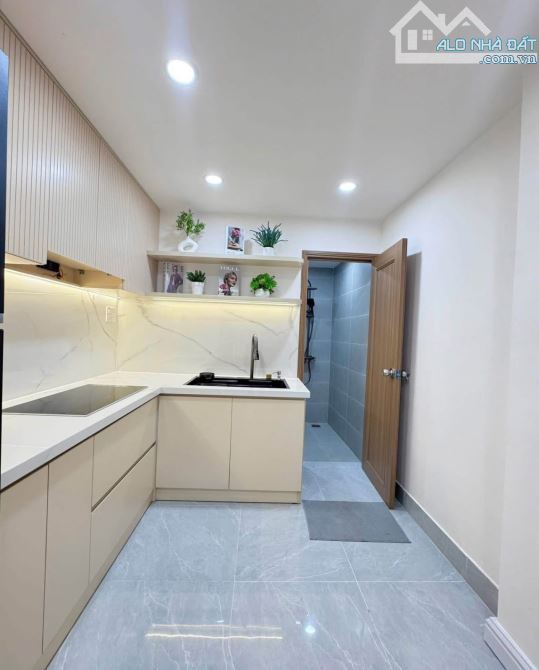 🔥 GẤP NHÀ 2 TẦNG KIÊN CỐ. CHỈ CÒN 2 TỶ NHỈNH