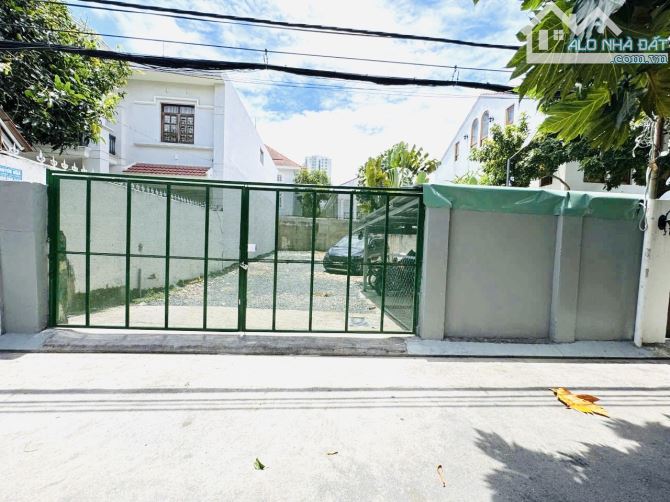 Bán Đất Mặt Tiền Thảo Điền 213m2(8,6mx25m) Xây Dựng 1 Hầm 5 Tầng-Giá 50 Tỷ Thương Lượng