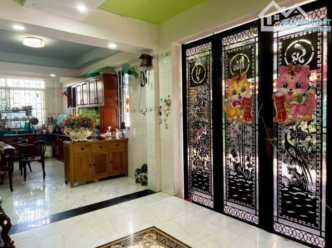 Giảm Giá Mạnh! MT Nguyễn Chí Thanh Q5 – 83m² CN – 3 Lầu ST – Còn 26 Tỷ