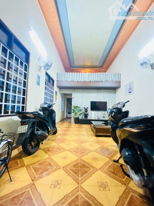 BÁN ĐẤT TẶNG NHÀ C4 LÊ VĂN HƯU --NGŨ HÀNH SƠN - NỞ HẬU TÀI LỘC.   1