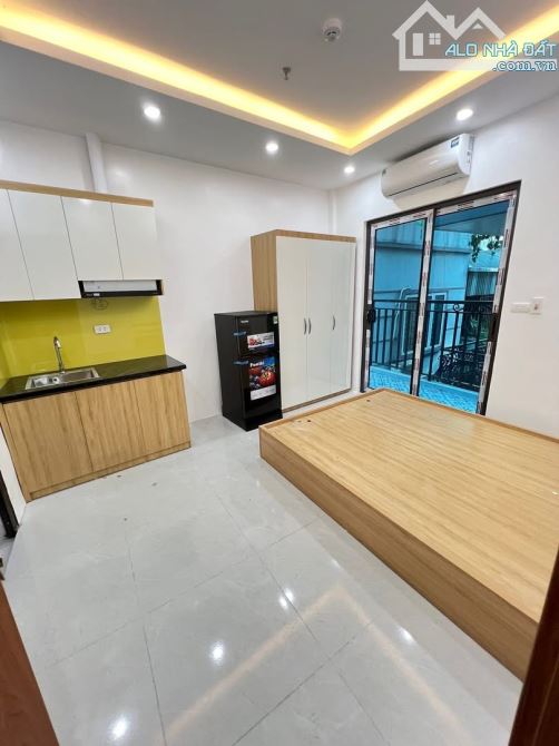 CCMN Ngoại Thương, Chùa Láng, diện tích 69m2, 6.5 tầng, 18 phòng, dòng tiền thuê 70tr.