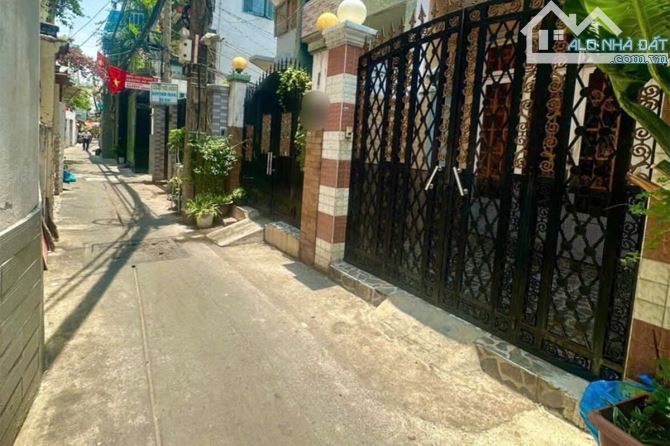 Bán nhà Phan Xích Long Phường 2, 49m² (3.2m x 15.3m) vuông vức, 4 Tầng - Giá 7.9 tỷ TL
