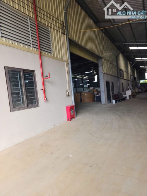 Mời thuê kho xưởng tại Cụm Công nghiệp Lương Sơn-Hòa Bình; 1200m2, có PCCC