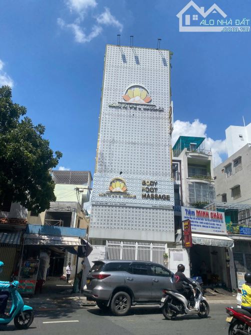 MT Trần Phú Q.5 -  6,2 x 20, Trệt + 5 lầu - Giá 35 tỷ