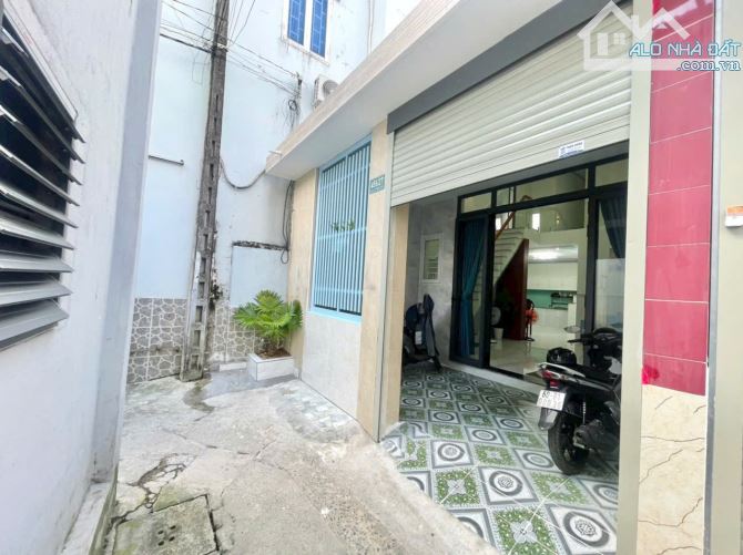 Bán nhà lầu lửng 72m2 ngay trung tâm P.Quang Vinh, SHR thổ cư 100%, đường ô tô vào tận cửa