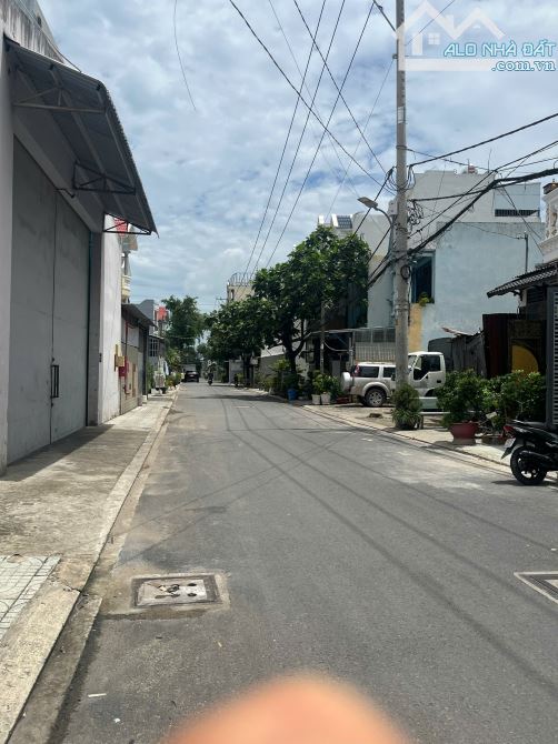 Nhà Hẻm tải tránh nhau Bùi Văn Ngữ DT 4x20m giá 6 tỷ 260 còn TL: