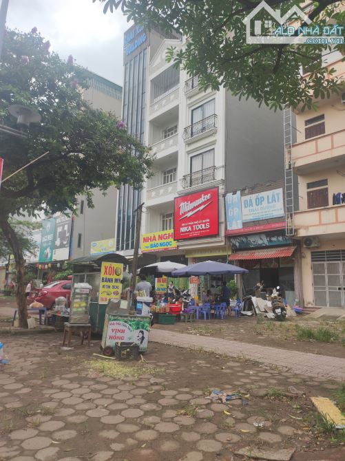 Hiếm! Mặt phố Lê Trọng Tấn, Hà Đông, DT 50m2, MT 4m, vỉa hè rộng, kinh doanh, giá 16.4 tỷ