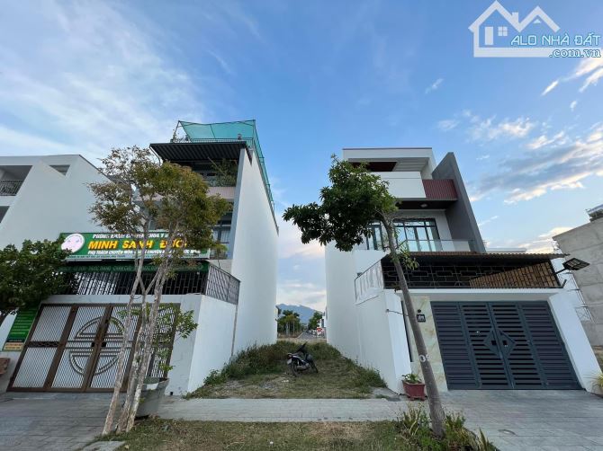 CÒN DUY NHẤT LÔ ĐẤT 102M2 KDC LONG BÌNH TÂN GIÁ 2TỶ NGAY QL51