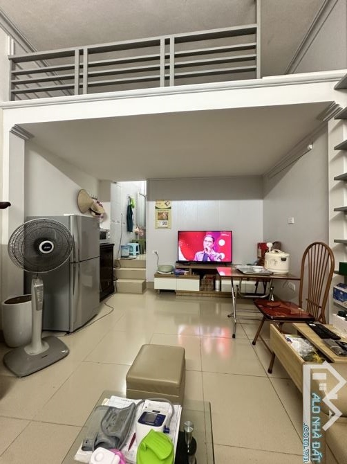 Bán căn hộ tập thể Lò Đúc 55m2 giá 3.05 tỷ , Nhà tập thể nhỏ xinh, đủ công năng. Nhà nằm ở