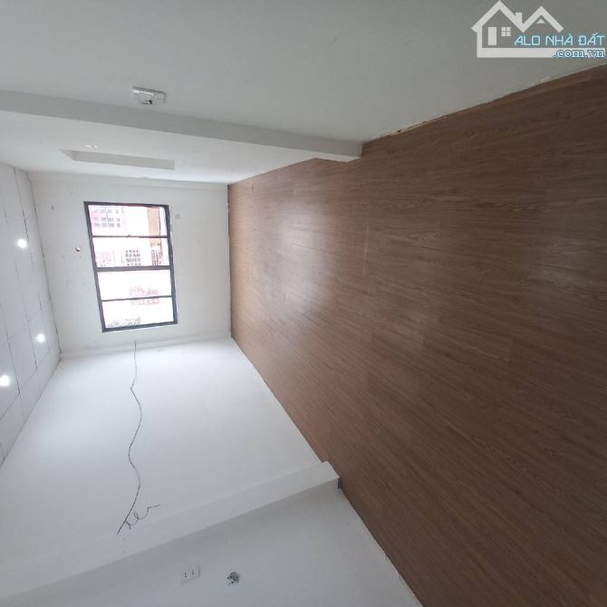 Trung Tâm Quận 8 - Xe Tải Đến Nhà - Hoàn Công Đủ - 3 Tầng - Chân Dài Miên Man - 5,28tỷ TL