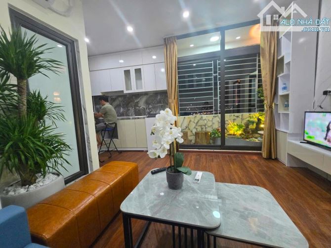 Bán nhà dòng tiền Kim Giang, Hoàng Mai 77m, 7t, 23p khép kín, thang máy, nhà mới, 16.8tỷ