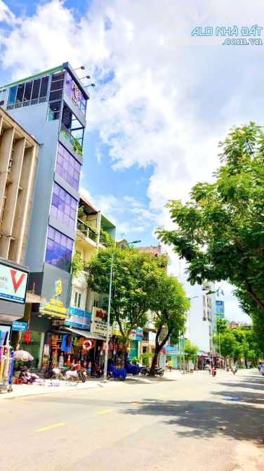 BÁN TOÀ BUILDING 7 TẦNG -DT:4x17 - YERSIN, QUẬN 1 – HĐT: 80tr/Tháng - GIÁ 4XTỶ (TL)