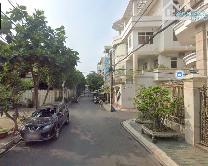 LÔ ĐẤT GÓC 2 MẶT TIỀN - KHU K300 - NGANG KHỦNG 8MX18 146M2 - TIỆN XÂY CHDV - GIÁ 31.X TỶ