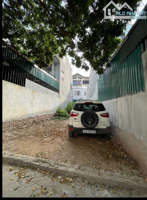 11.5 Tỷ / 94 m2/ 5 M tiền/ Ngọc Thụy.Ô tô Thông