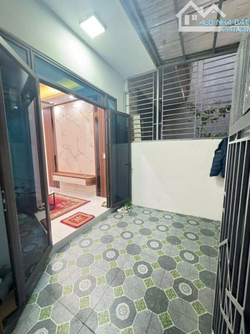 hot ba đình - ngõ nông gần phố - tiện ích đỉnh cao - full nội thất xịn 42m2 chỉ 8.x tỷ